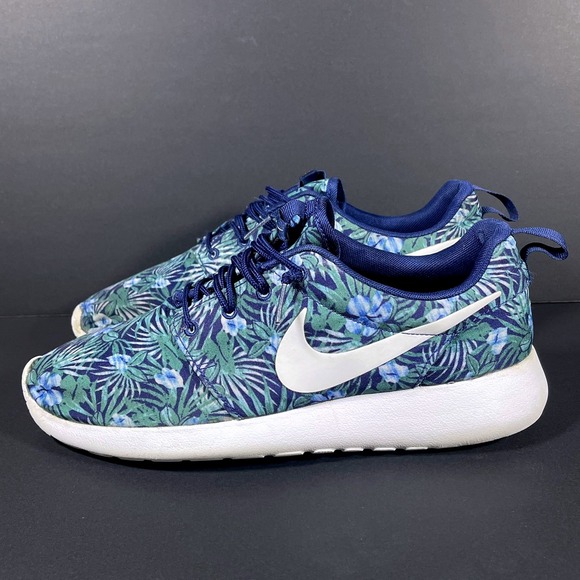 Nike Other - Nike Roshe One Print Premium Athletic Hawaiian Loyal Blue 833620-410 Mens Sz 8.5